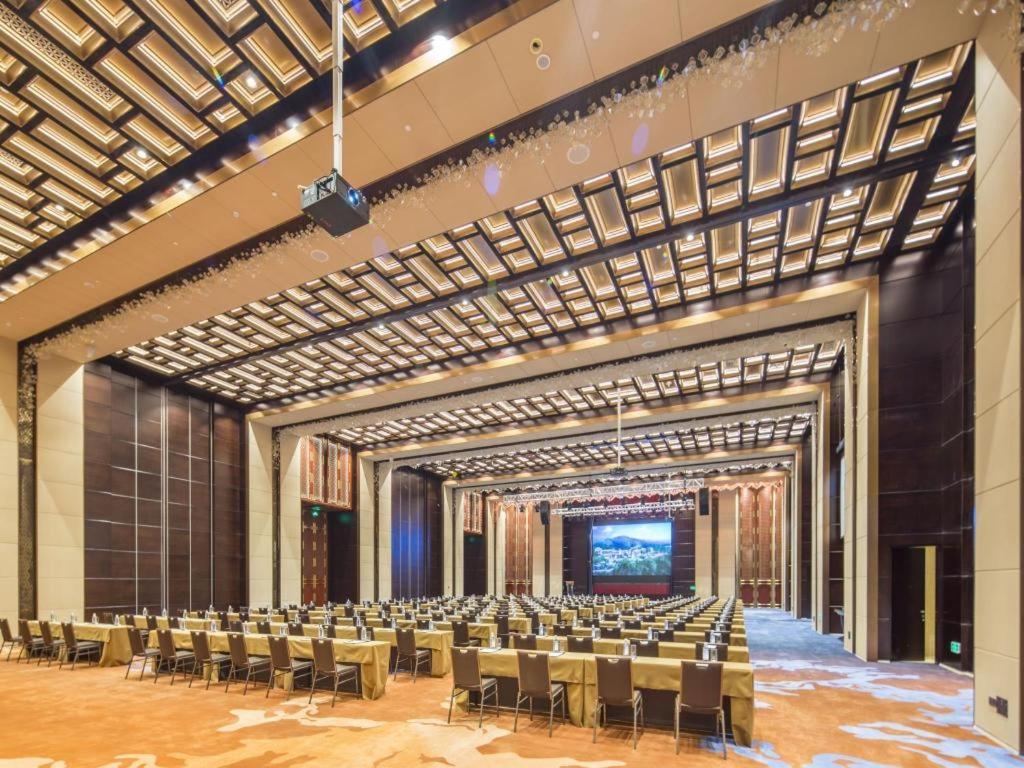 Grand Bay Hotel Beijing Xiaotangzhuang Exterior foto