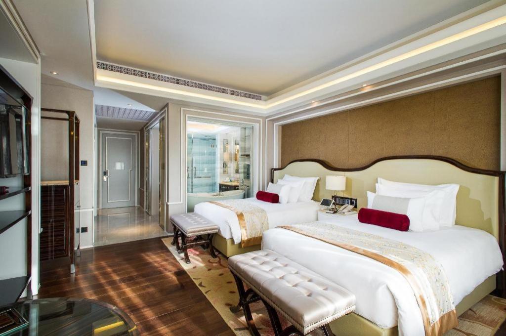 Grand Bay Hotel Beijing Xiaotangzhuang Exterior foto