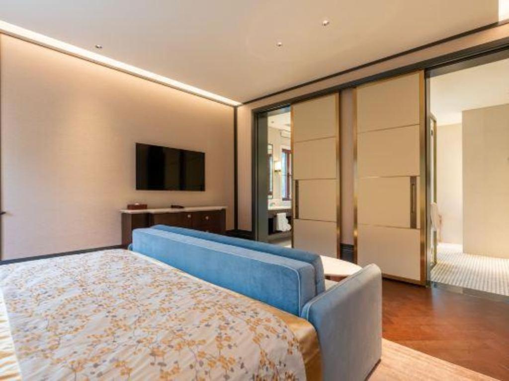 Grand Bay Hotel Beijing Xiaotangzhuang Exterior foto